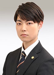 染谷 哉汰 弁護士